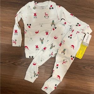 NWT Carter’s Christmas Holiday Pajamas 12M